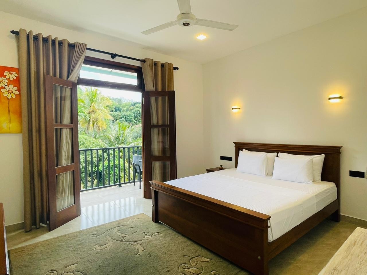 Forever Life Ampitiya room